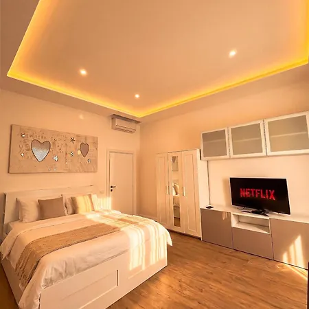 Apartment Grazioso Moderno - Zona Porta San Felice - Centro